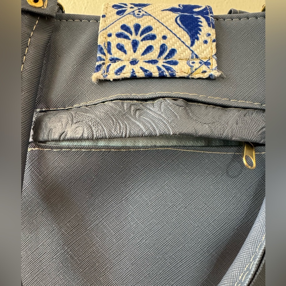 Artisanal Purse - Picture 3 of 9